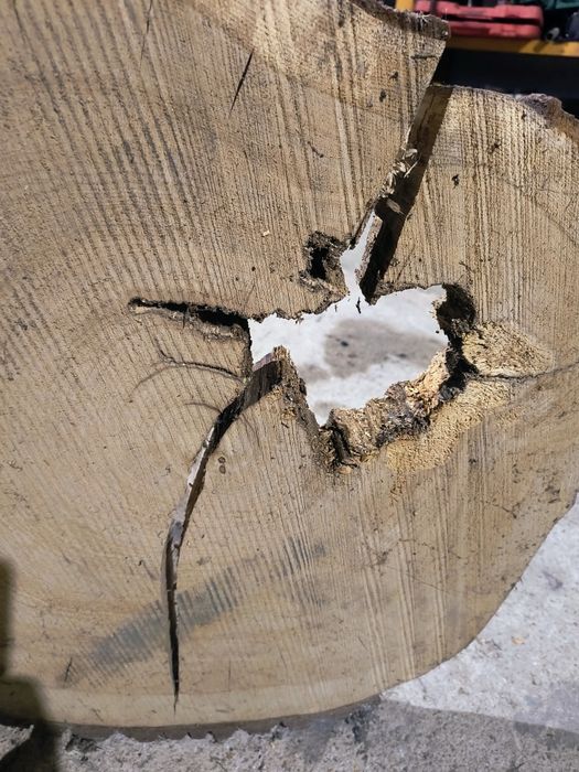 Krążek z dębu pod stolik z żywicy epoksydowej