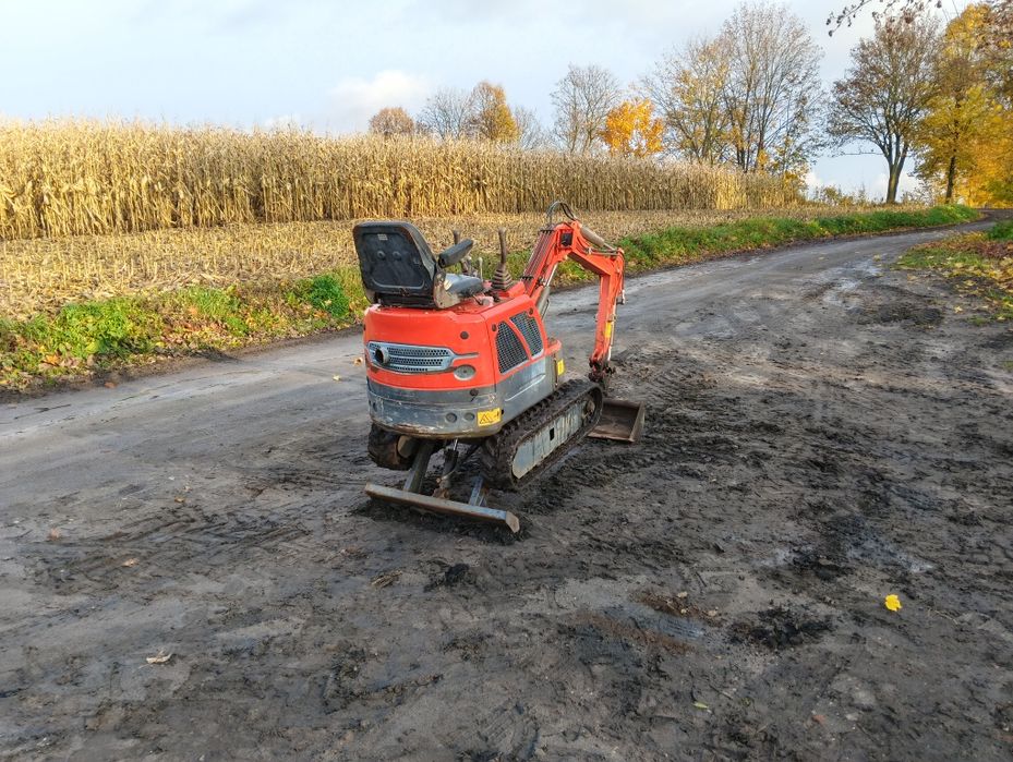 Minikoparka WE 08 ( 2020r ) z osprzętem diesel ( nie Kubota )
