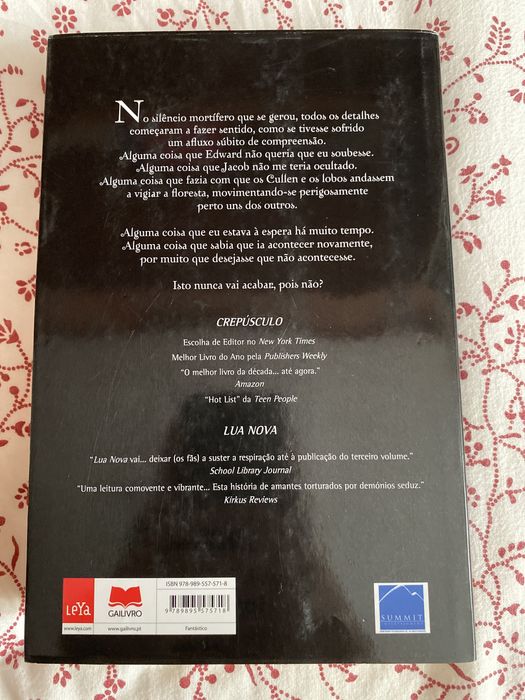 Livro “eclipse” da saga Twilight