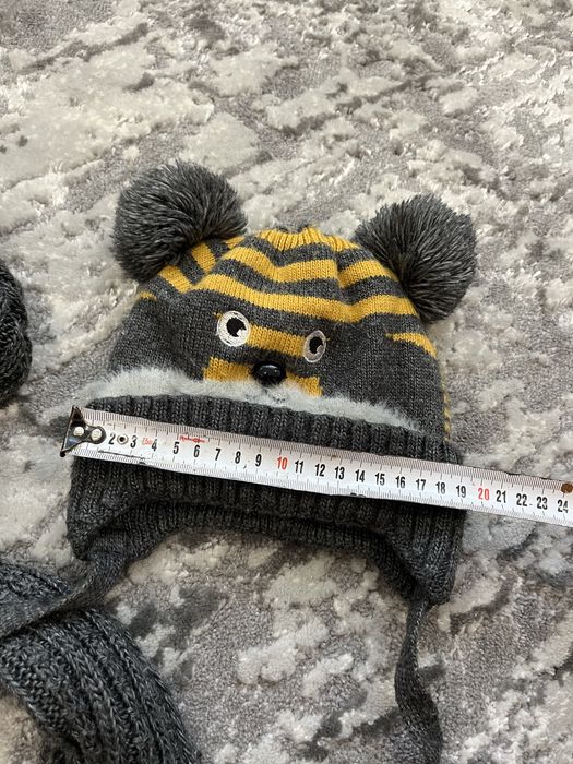 Дитяча шапка на зиму 86-92