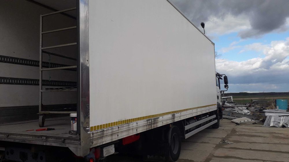 Przeróbka kontenera na firankę