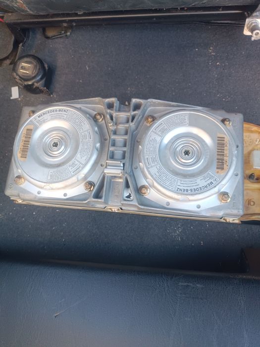Подушка безопасности пассажира на w124