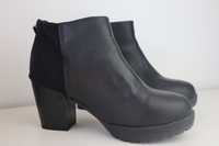 Botas pretas 38 NOVAS