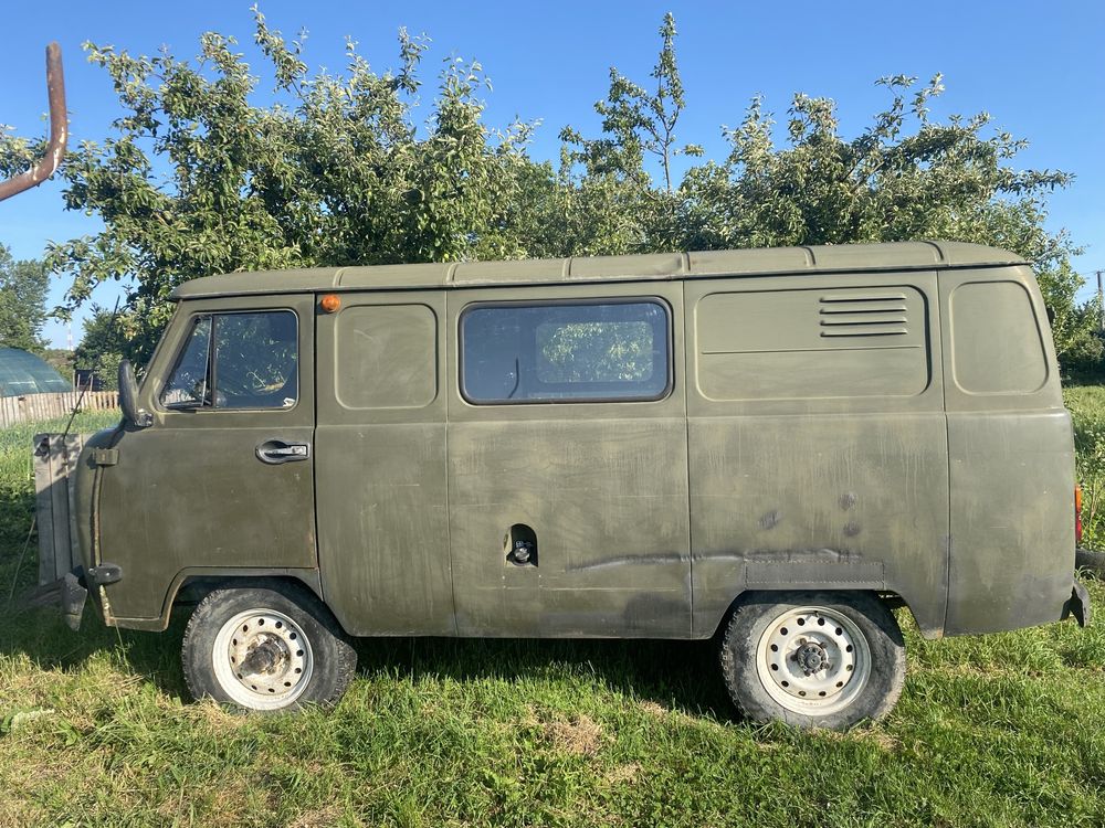 УАЗ 452 1985 рік