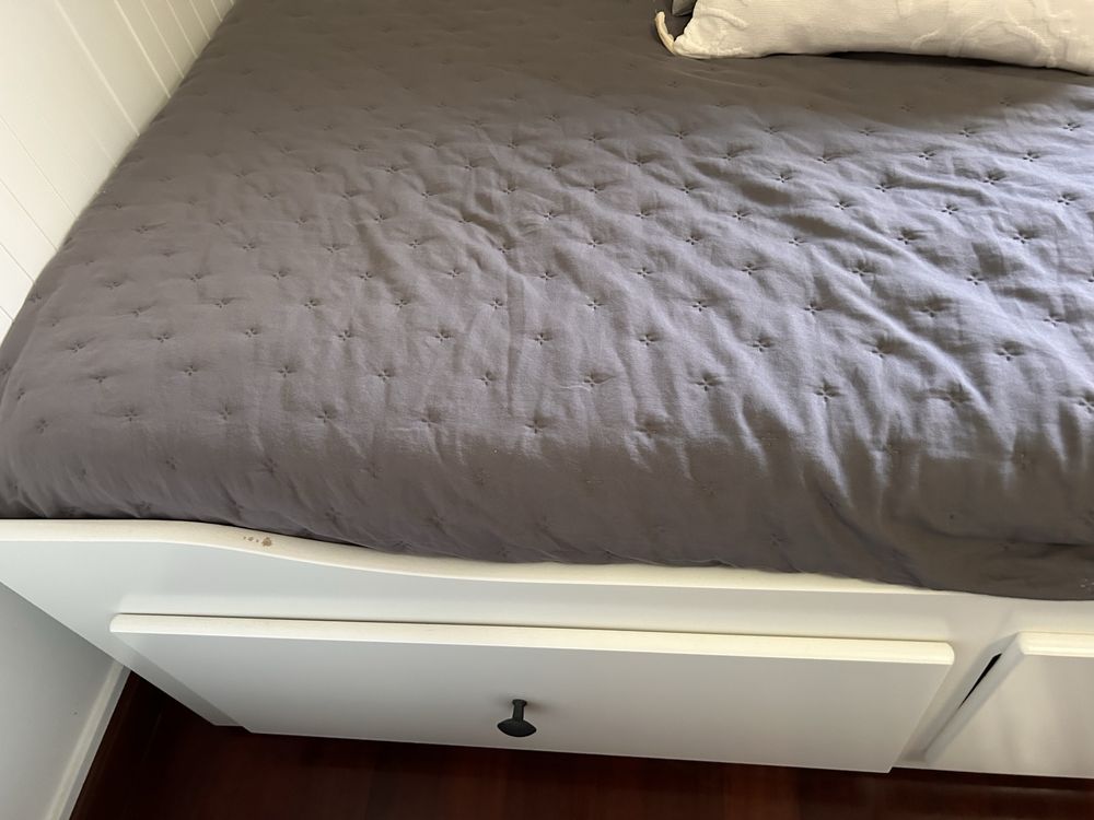 Cama individual/dupla com 3 gavetas