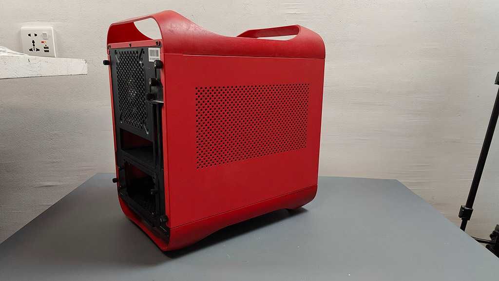 Корпус BitFenix Prodigy M red mini itx