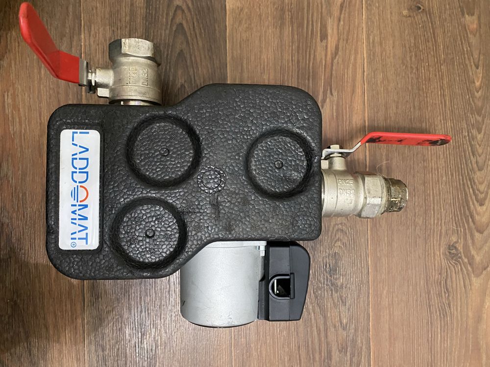 Терморегулятор Ladomat LM6