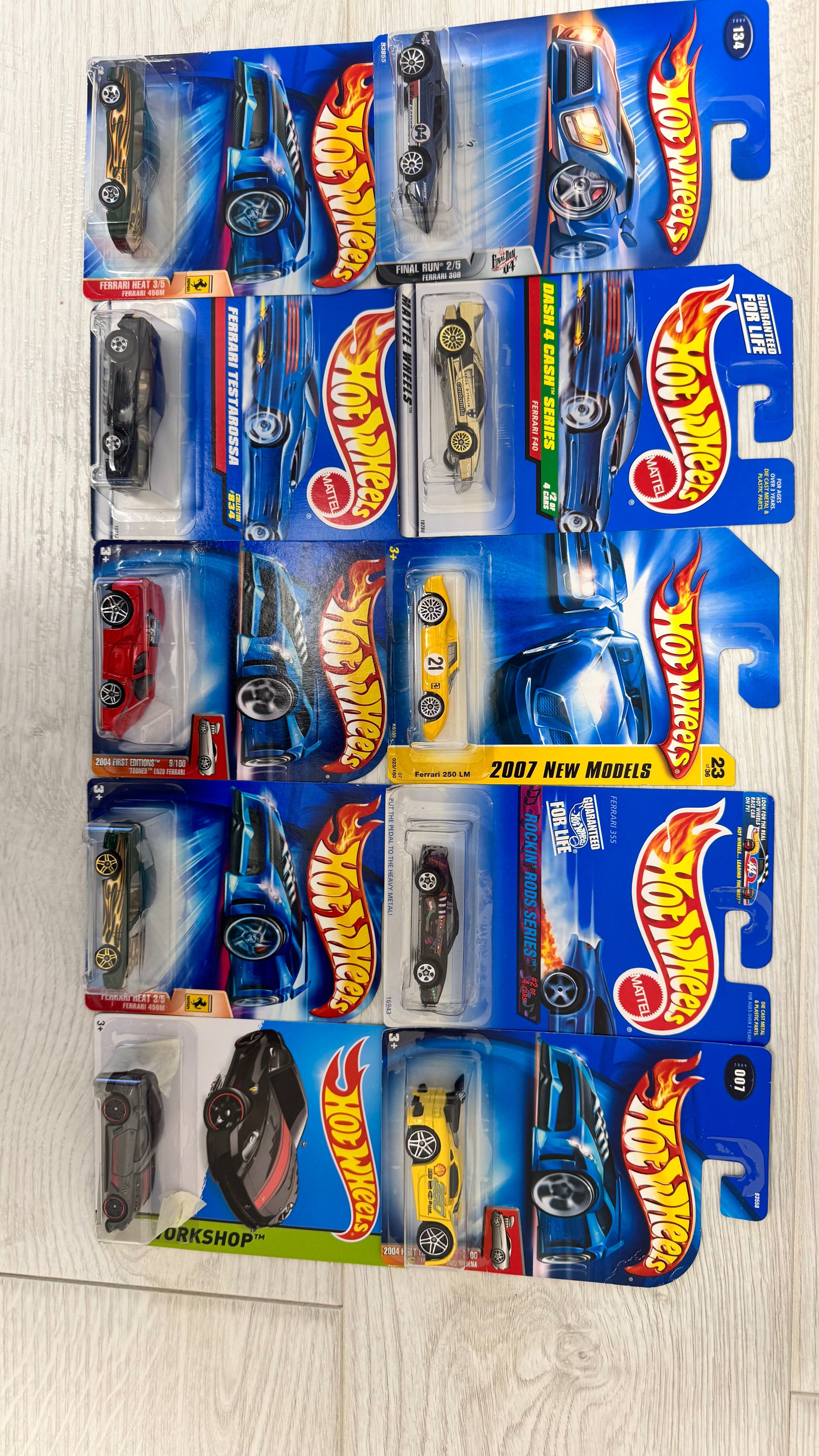 FERRARI HOT WHEELS запаки 65 штук лот Mattel феррарі хотвілс машинки