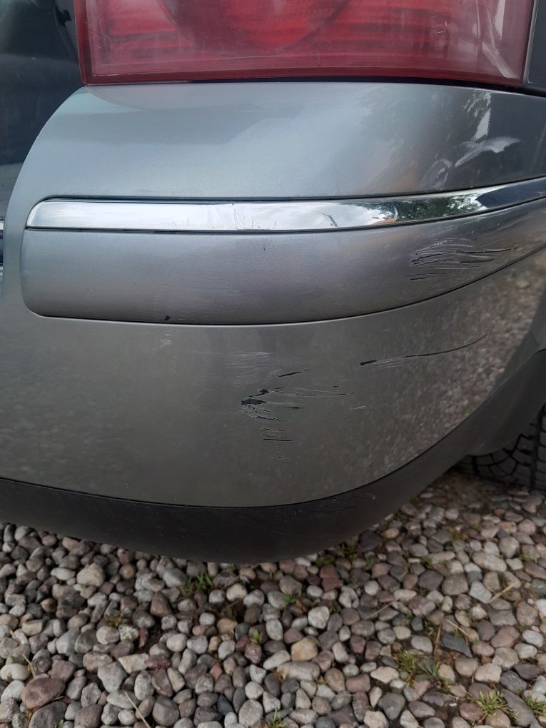 Zderzak tylny passat b5 fl kombi kod lakieru LD7W