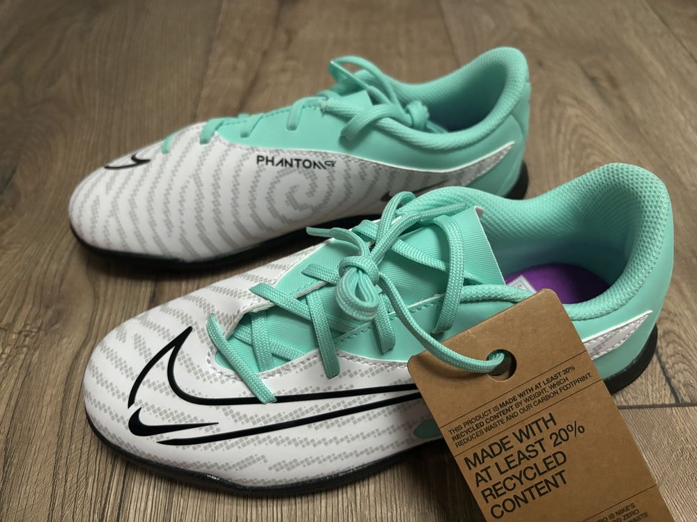 Nowe Turfy Nike Phantom GX Club rozmiar EU 36