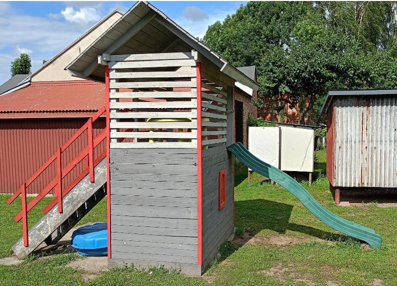 Domek dla dzieci drewniany,plac zabaw, zjeżdżalnia