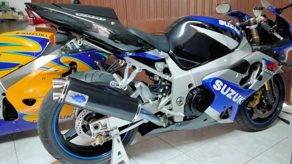 Ponteira de Escape Suzuki GSXR do ano 2000 a 2005