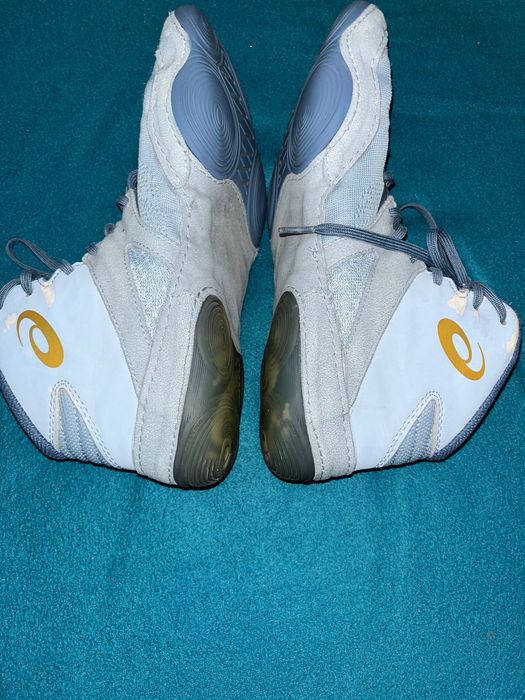 Борцівкі асікс модель спліт еліт розмір 38-39 срочно