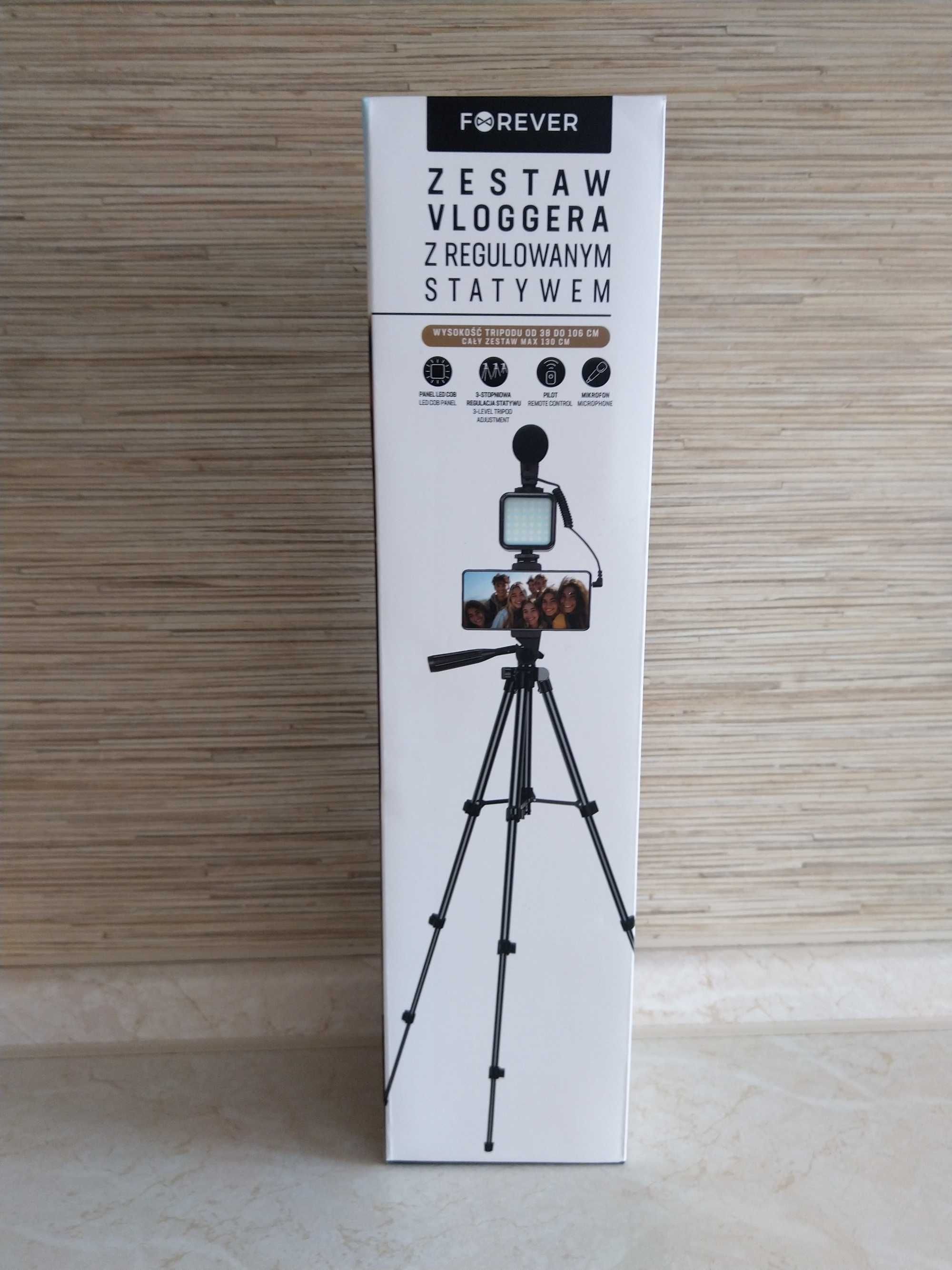 OKAZJA Zestaw vloggera + regulowany statyw pilot mikrofon lampa kabel