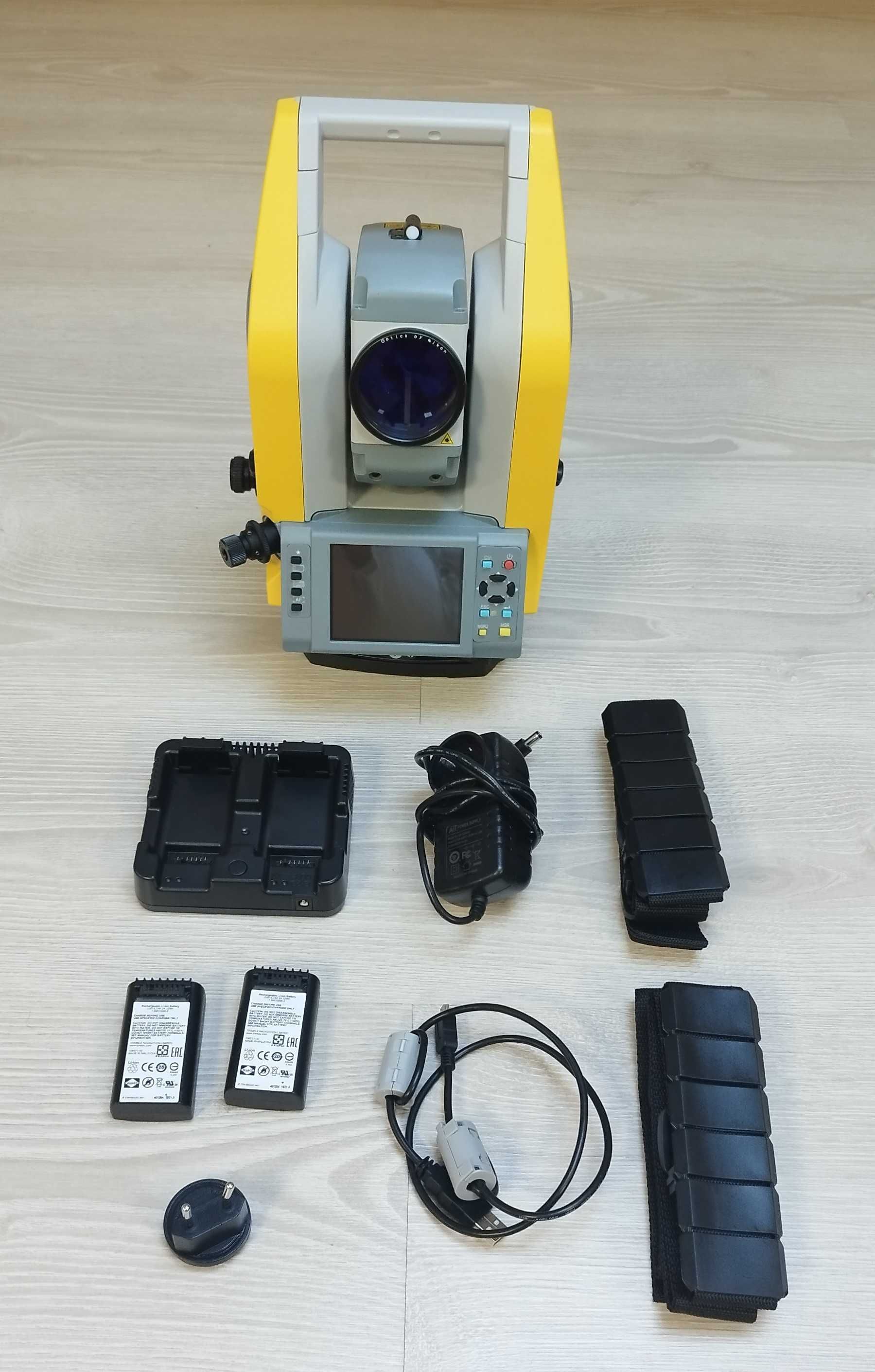 Estação Total Mecânica TRIMBLE C5 5''