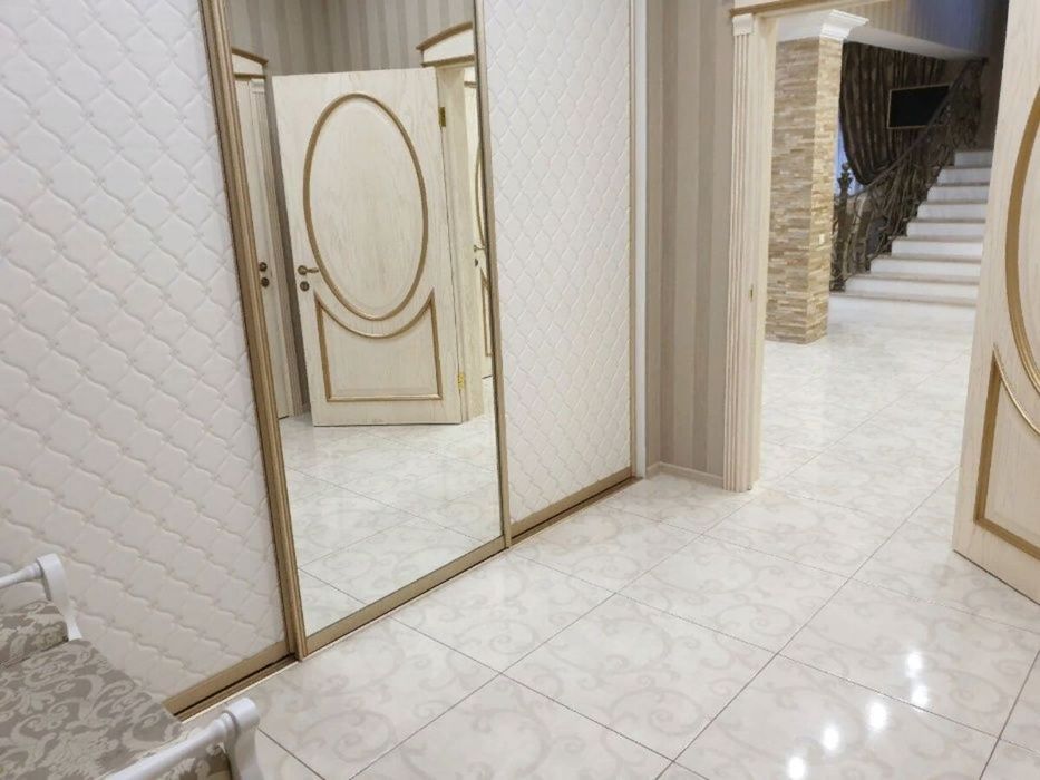 Продам чудесный дом пл. 202 м в Совиньоне- 2