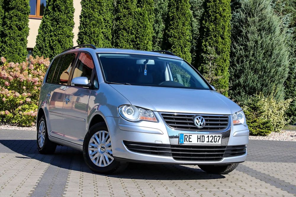 Volkswagen Touran 1.6 BENZYNA 102PS Manual Klimatronic 7 osób Serwis z NIEMIEC