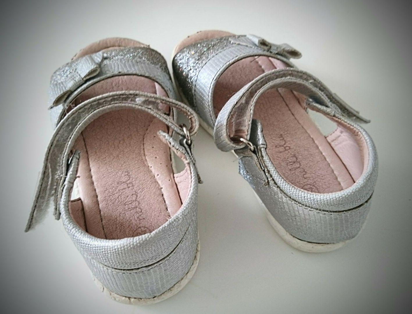 Sandałki, buciki, buty srebrne r. 23 Nelli Blu, dla dziewczynki TANIO