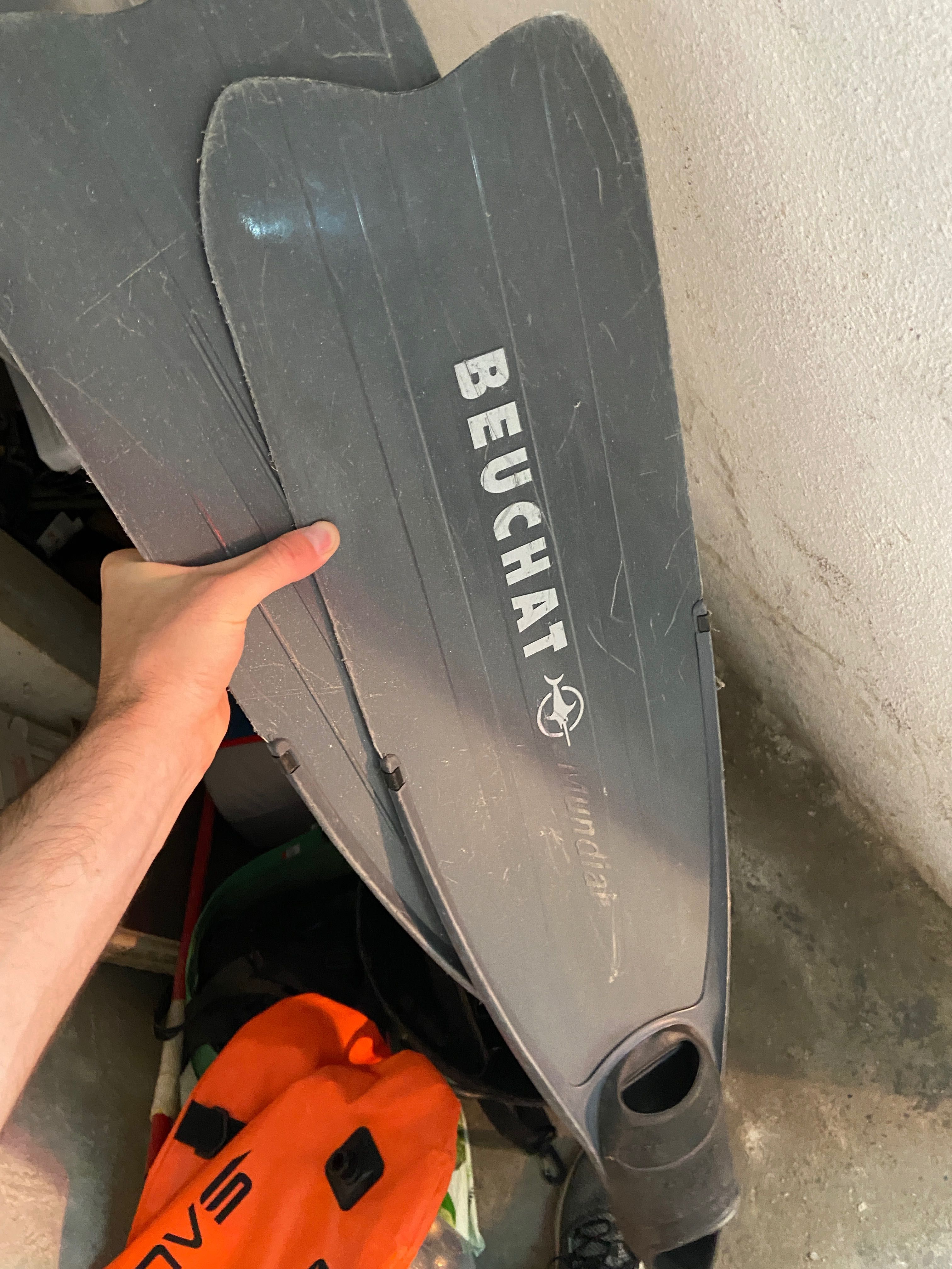 Beuchat barbatanas mundial pesca submarina