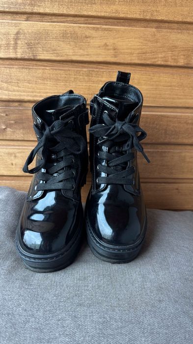 Ботинки осінні для дівчинки