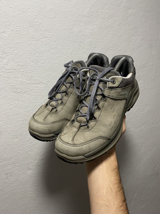 Трекінгові кросівки Lowa Gore-tex