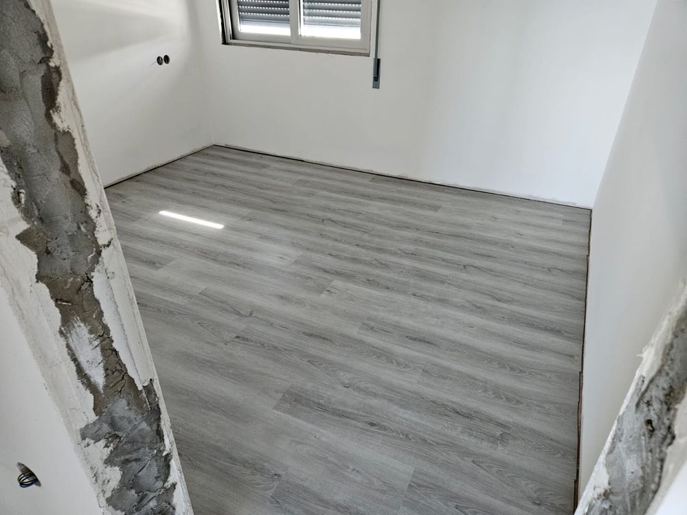 Aplicação de pavimento Vinilico/Alcatifa/Papel de Parede