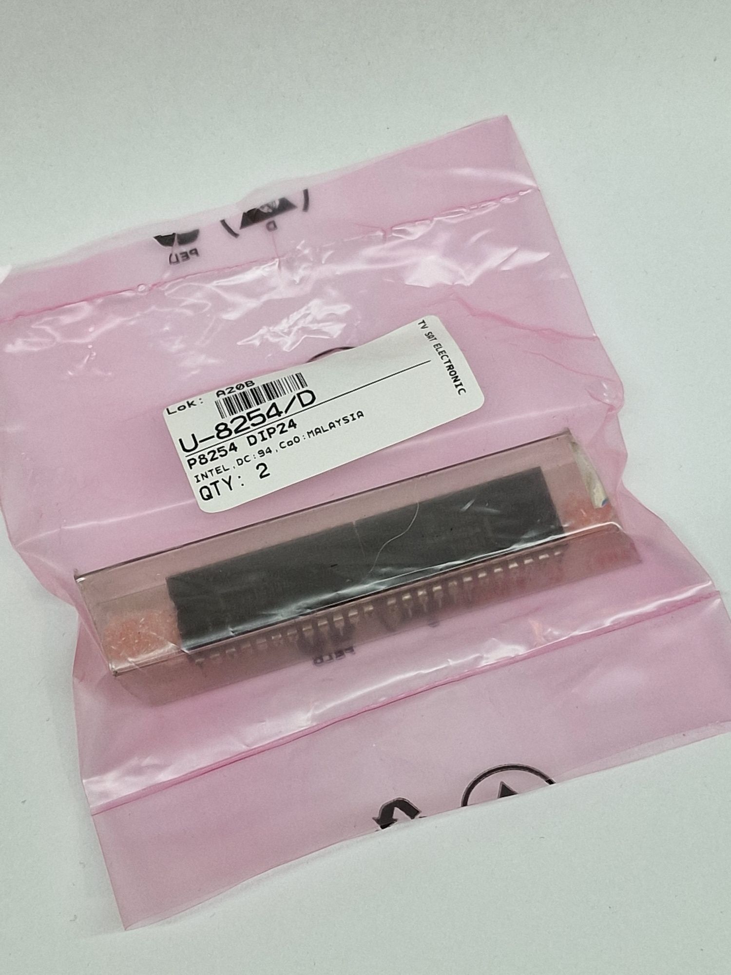 Układ scalony P8254 Programowalny timer 8MHz