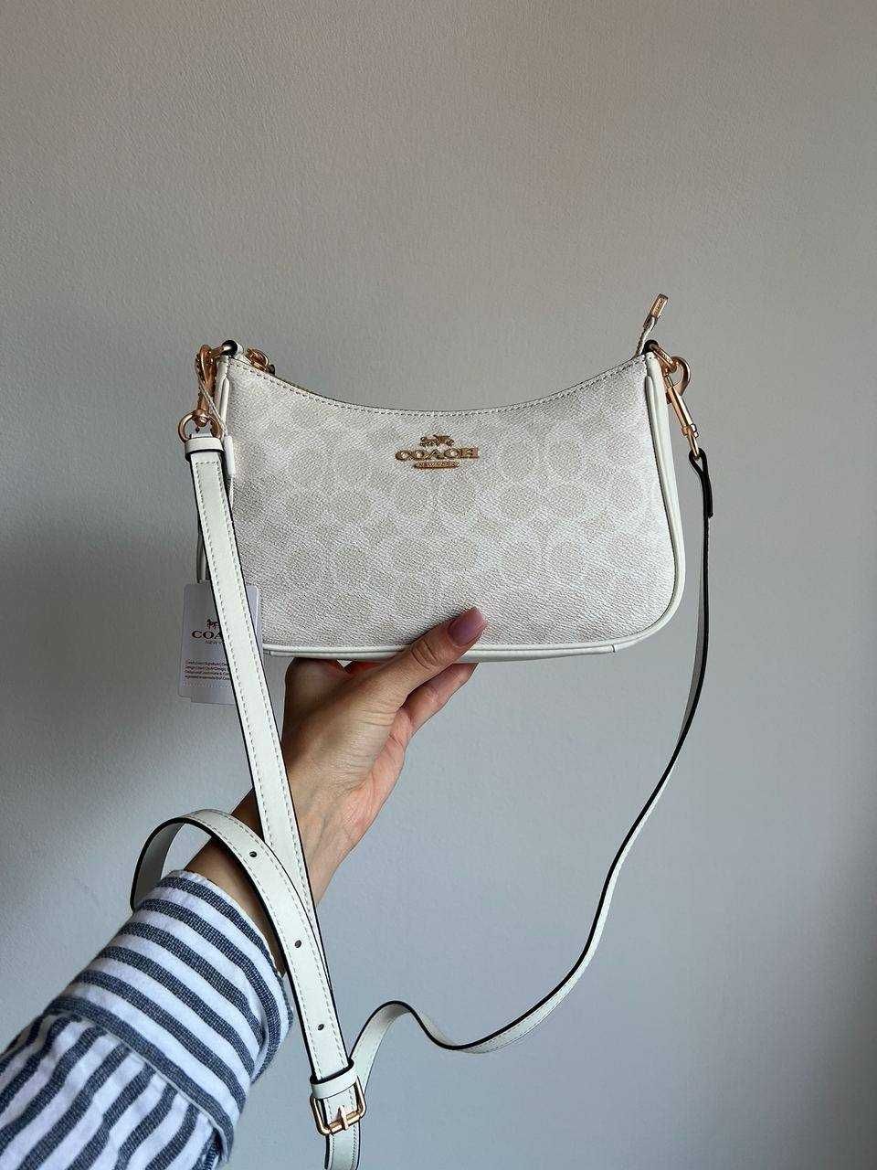 Coach Teri White Shoulder Bag In Signature Canvas