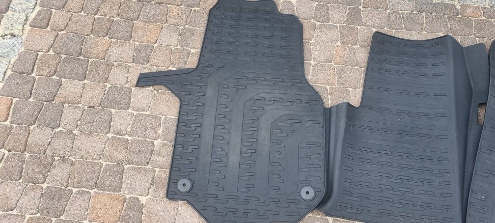 Dywaniki gumowe vw crafter man nowr oryginalne
