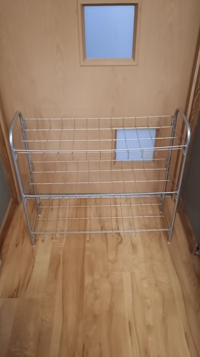 Szafka  na buty w bardzo dobrym stanie