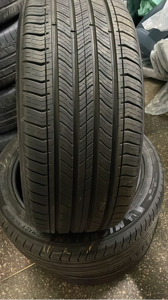 Резина Michelin 245/45R19 нова