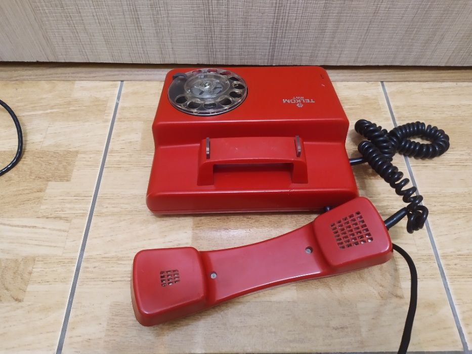 Телефонные аппараты , телефон (пр-ва СССР)
