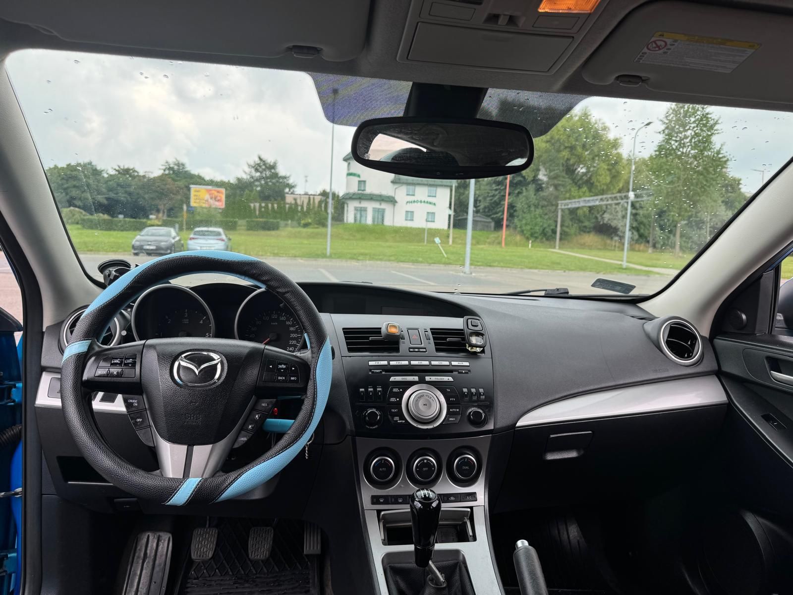 Mazda 3 1,6  2010