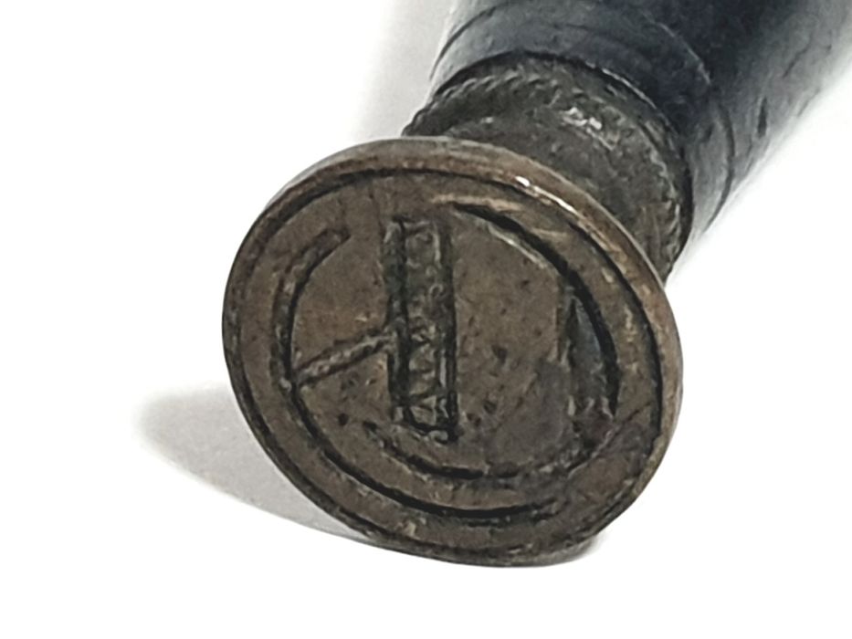 Antigos sinetes / carimbos de lacre com monogramas