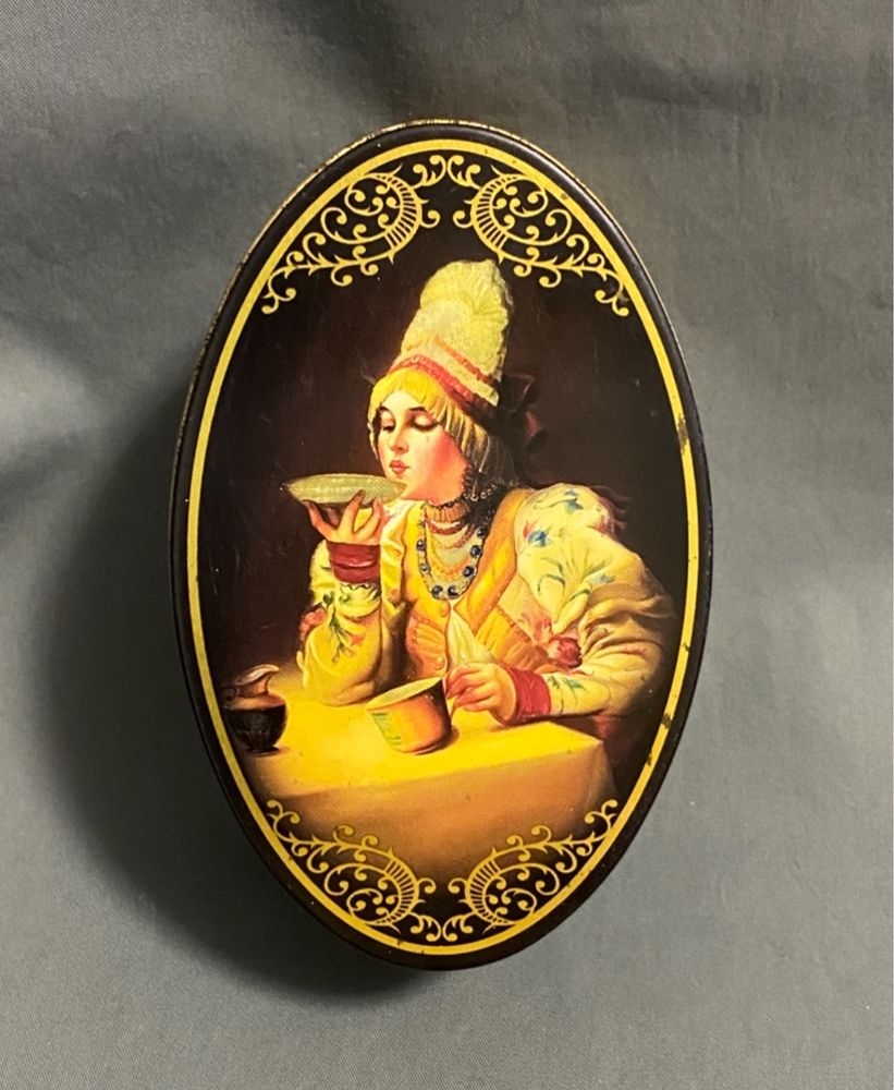 Коробка жестяная чайная