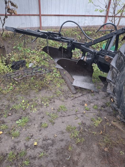 Плуг до трактора.ПЛН 2-35,для китайця,з передплужниками.