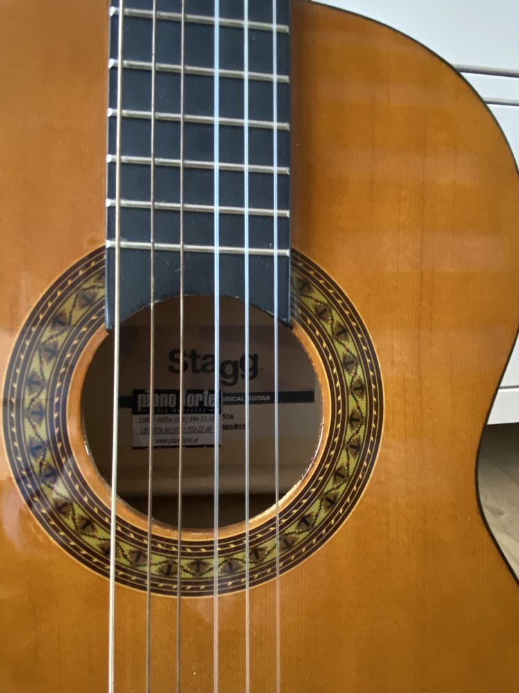 Gitara akustyczna