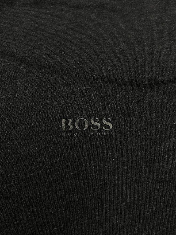 Мужская темно серая футболка Hugo Boss оригинал