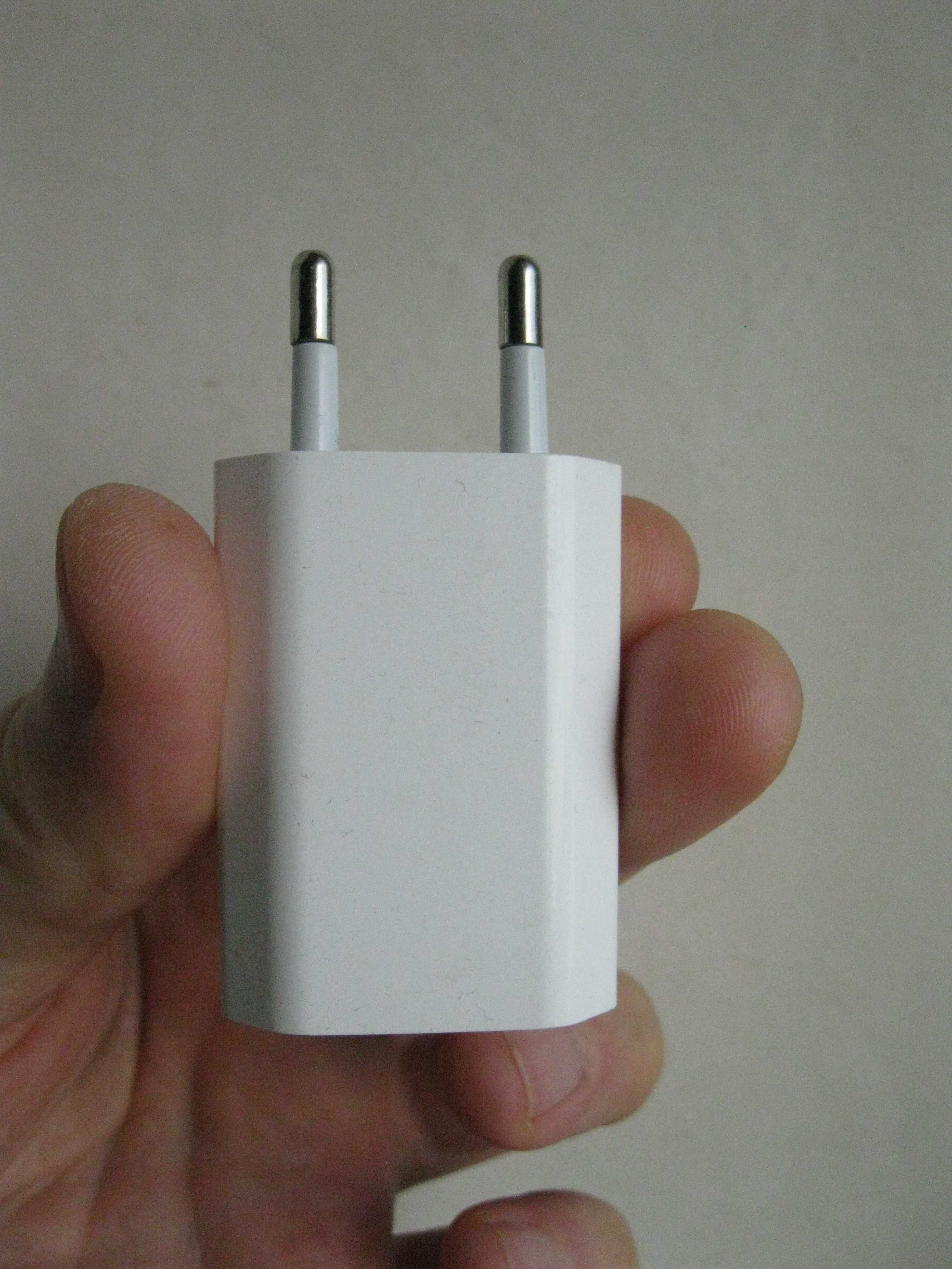 Зврядное устройство  Apple A1400 5W/1A зарядний пристрій
