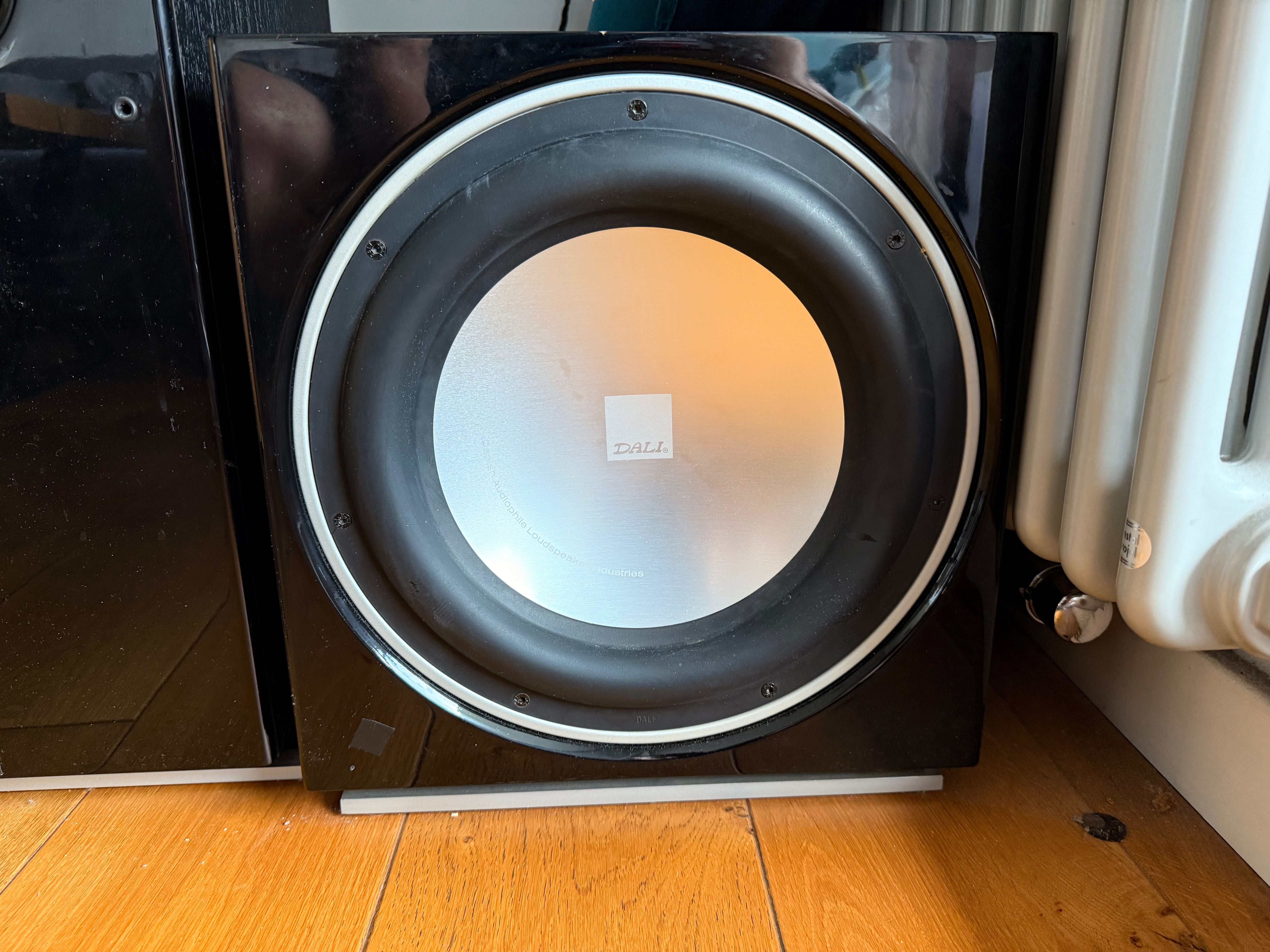 Zestaw Kina 7.1 Dali Zensor/Fazon/Sub + Amplituner Denon AVR4300H 9.2
