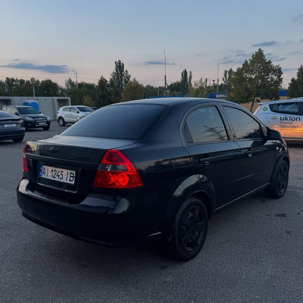Chevrolet Aveo 2008 год 1.5 газ/бензин!