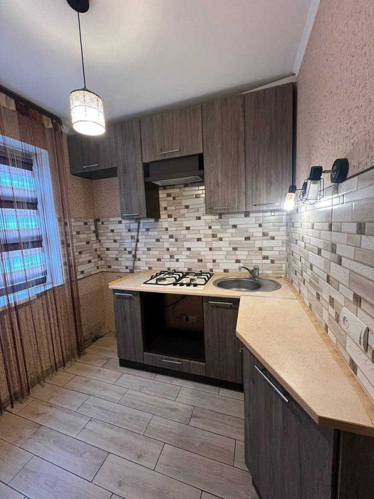 Продам  2 кімнатну квартиру (Суха балка)