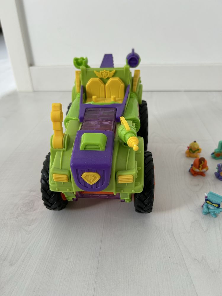 SuperThings figurki z pojazdem