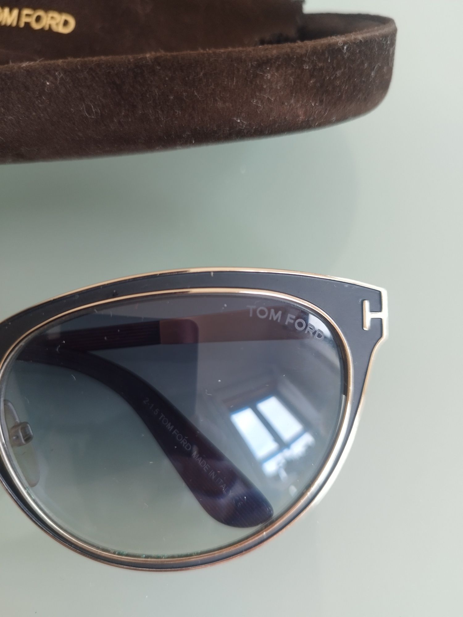 Lindos óculos de sol Tom Ford estdo muito bom. Modelos Nina