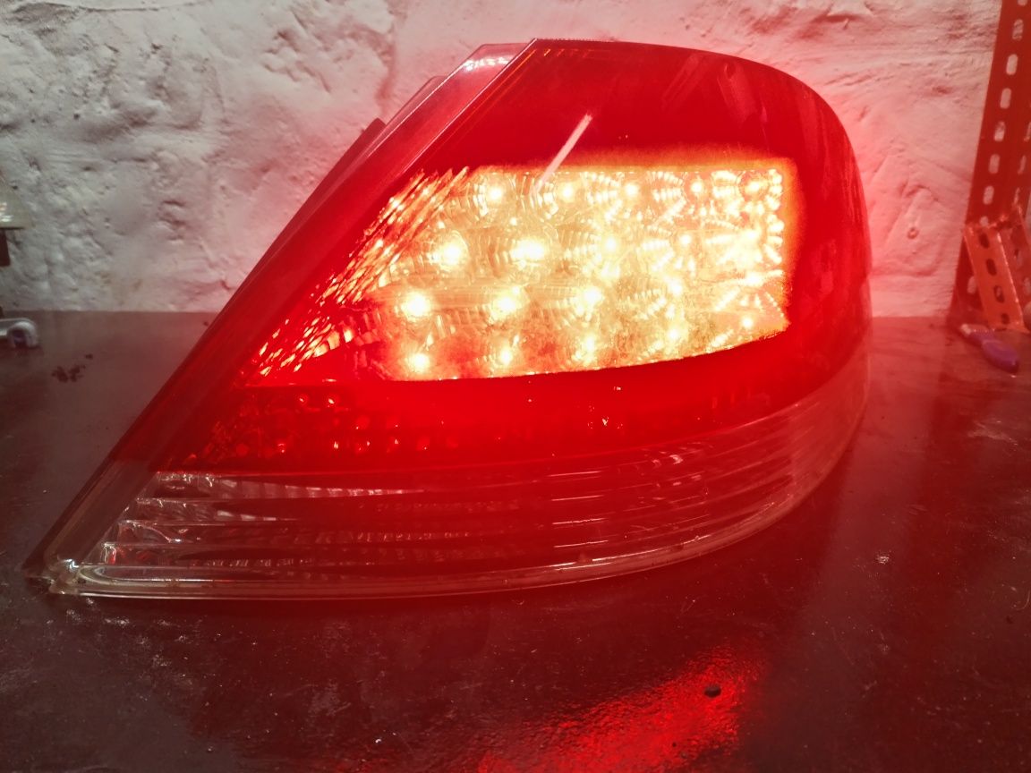 Lampa prawy tył BMW E65