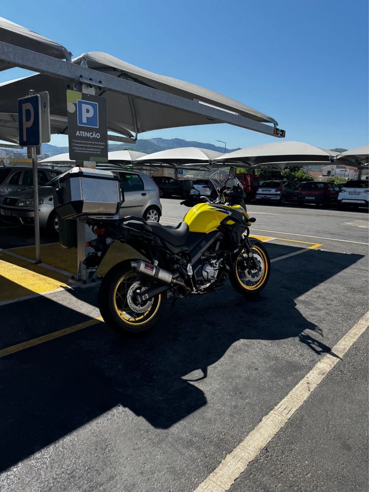 Vstrom 650 xt 2023