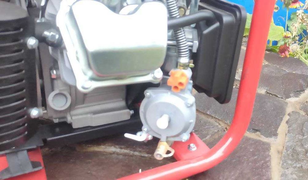 Бензиновый газовый генератор инверторный Einhell TC-IG 1100