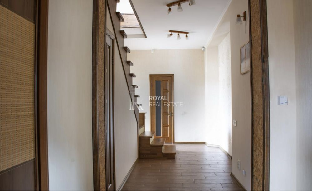 Продажа дома, Романков, Обуховский район, Сосновая, 295м2