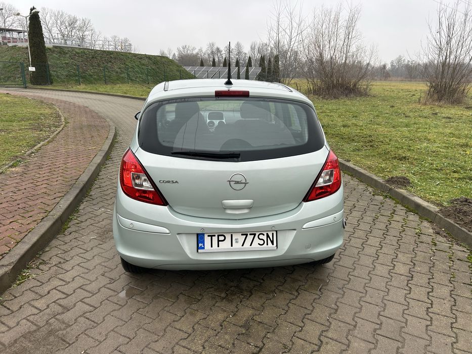 Opel Corsa D 1.4 B+G 2009rok