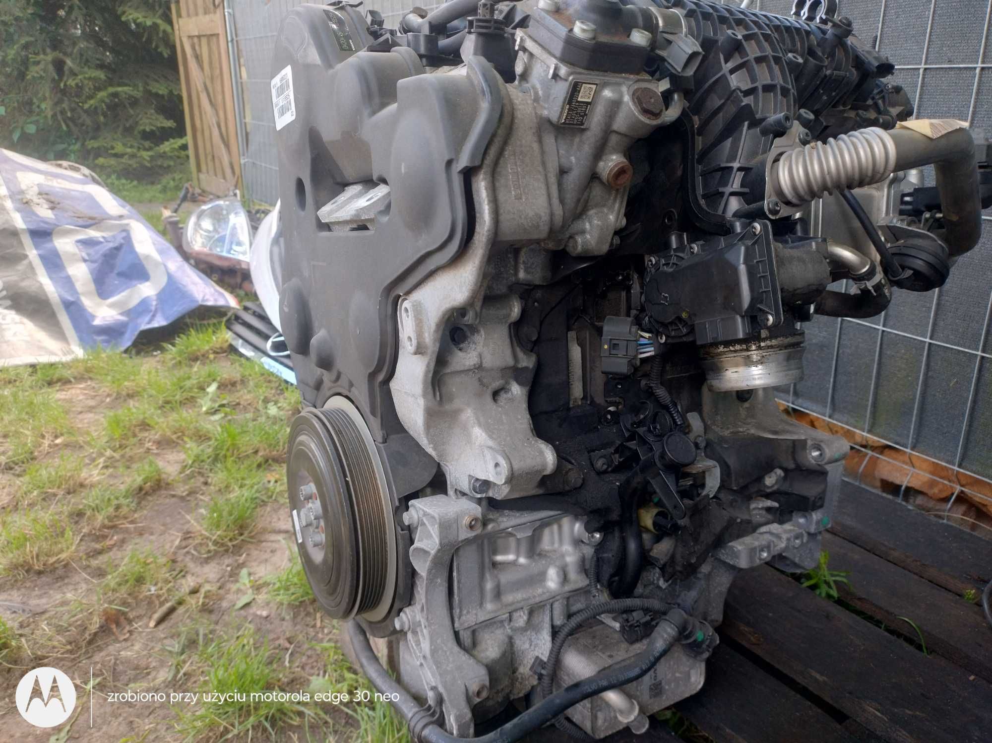 SILNIK Volvo D4204T5 2.0 D4